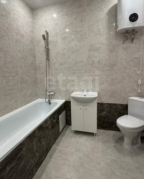 2-к квартира, вторичка, 62м2, 8/17 этаж