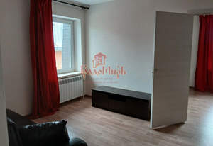 2-к квартира, вторичка, 53м2, 3/3 этаж