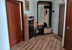 2-к квартира, вторичка, 81м2, 2/4 этаж