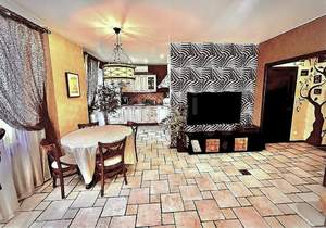 2-к квартира, вторичка, 81м2, 10/15 этаж