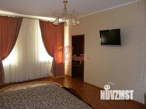 3-к квартира, вторичка, 96м2, 2/5 этаж