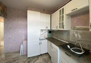 2-к квартира, вторичка, 45м2, 1/4 этаж