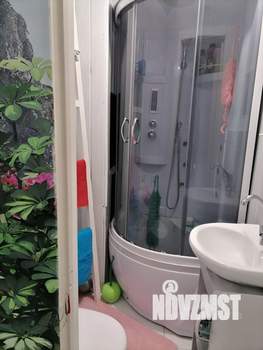 2-к квартира, вторичка, 60м2, 1/9 этаж