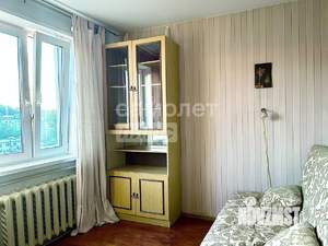 4-к квартира, вторичка, 68м2, 9/9 этаж