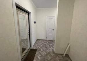 2-к квартира, вторичка, 62м2, 8/18 этаж