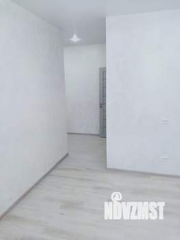 2-к квартира, вторичка, 58м2, 9/17 этаж