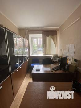 6-к квартира, вторичка, 142м2, 1/9 этаж