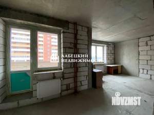 2-к квартира, вторичка, 63м2, 9/17 этаж