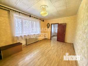 3-к квартира, вторичка, 60м2, 1/9 этаж
