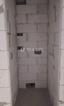 2-к квартира, вторичка, 69м2, 1/3 этаж