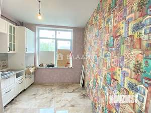 2-к квартира, вторичка, 45м2, 1/4 этаж