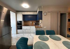 3-к квартира, вторичка, 79м2, 8/15 этаж