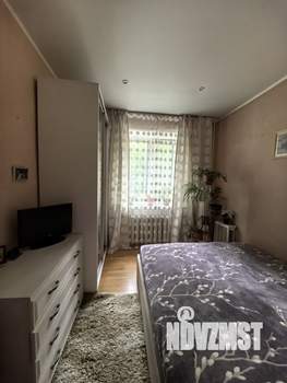 3-к квартира, вторичка, 54м2, 1/9 этаж