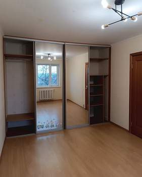 3-к квартира, вторичка, 59м2, 5/5 этаж