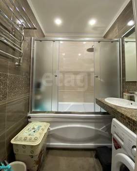 3-к квартира, вторичка, 71м2, 6/15 этаж