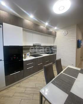2-к квартира, вторичка, 58м2, 11/14 этаж