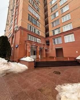 2-к квартира, вторичка, 70м2, 8/14 этаж