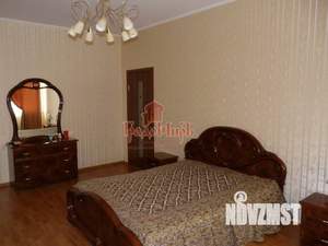 3-к квартира, вторичка, 96м2, 2/5 этаж